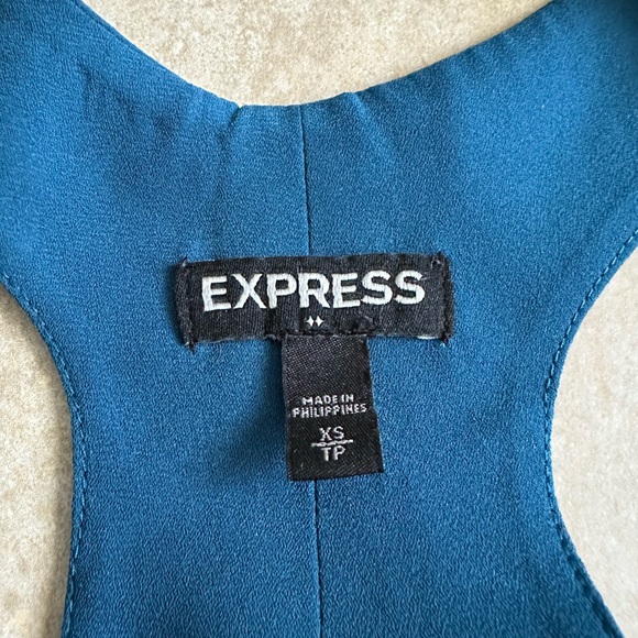 XS - Express Racerback Tank - Picture 4 of 8